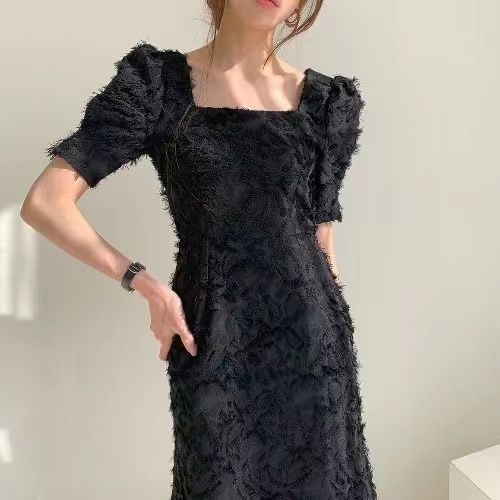 Korean chic retro tassel hip-hugging dress, light and mature style, elegant waist slim fit dress