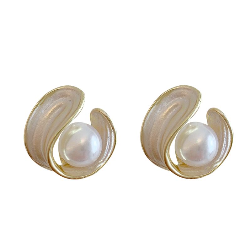 French retro pearl earrings new high-end earrings