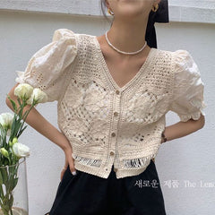 French V-neck puff  hollow knitted chic short-sleeved shirt