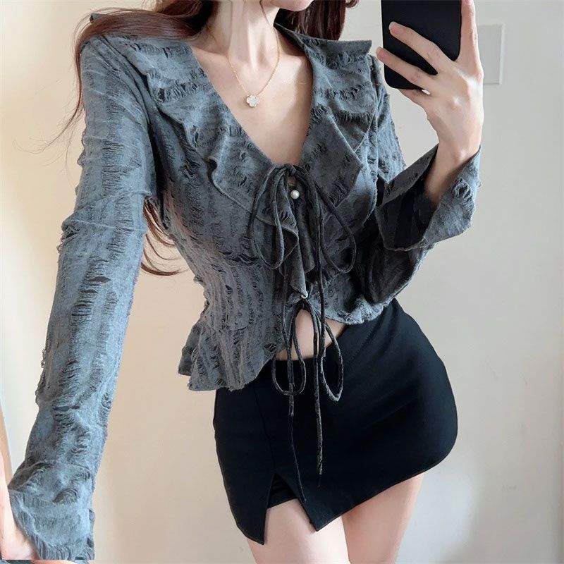 Ripped hole V-neck ruffled long-sleeved Maillard waist slimming short cropped top