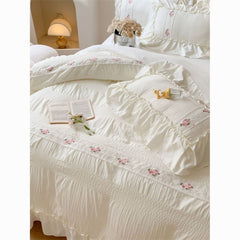 French retro floral embroidered seersucker fabric washed cotton bed sheets four-piece set with quilt cover | Aesthetic bedding