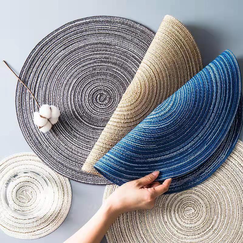 Woven placemats and coasters, heat insulation mats, ins-style Nordic kettle mats, household anti-scalding dish and bowl pads, Western dining table mats.