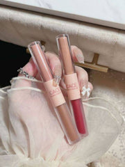 Cace Double headed lipstick