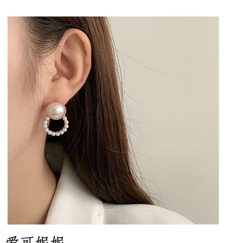 Korean internet celebrity light luxury retro small fragrance high-end pearl earrings