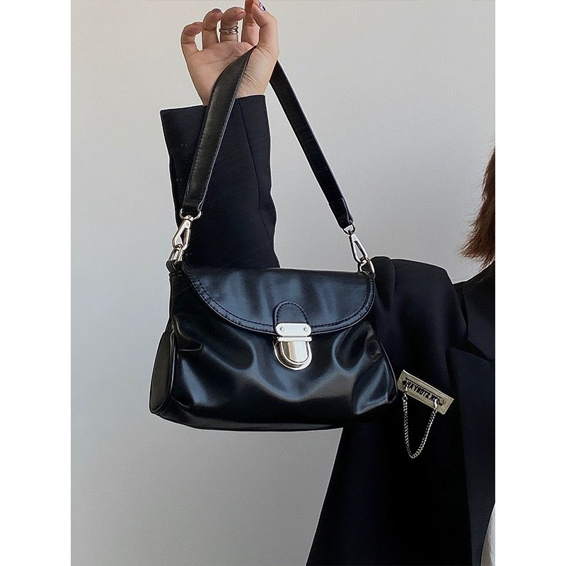 Dark retro lock soft leather single shoulder  bag