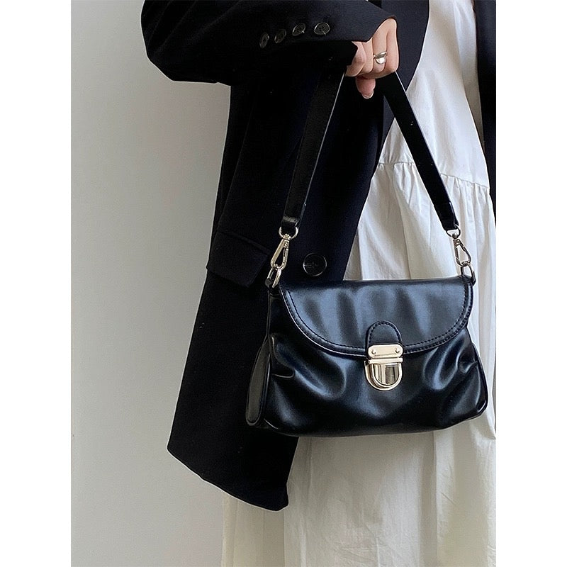 Dark retro lock soft leather single shoulder  bag