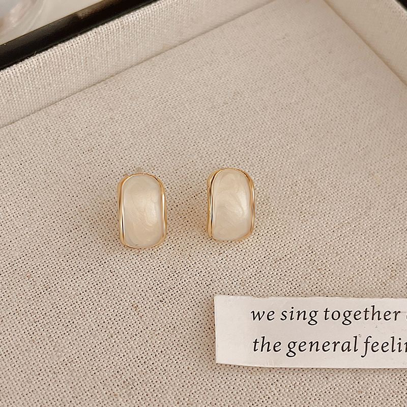 Simple and versatile pearl earrings new trendy Internet celebrity temperament earrings