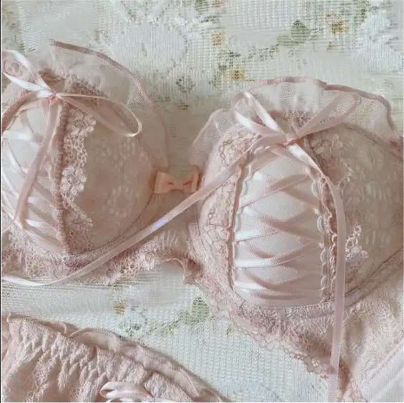 Lolita Ball Innocence Soufflé Japanese Sweet Girl Lace Wireless Underwear Bra Set