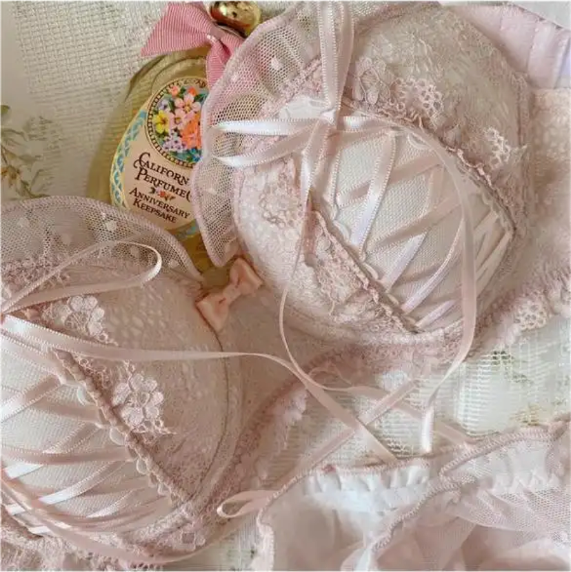 Lolita Ball Innocence Soufflé Japanese Sweet Girl Lace Wireless Underwear Bra Set