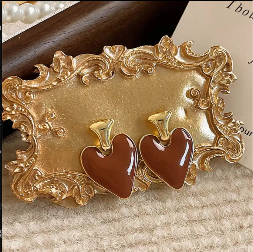 High-end retro coffee-colored earrings celebrity hot style temperament earrings