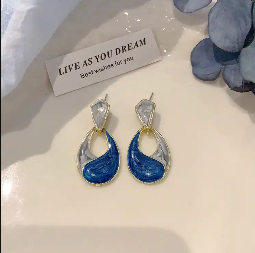 Asymmetric blue advanced exaggerated unique design earrings for women