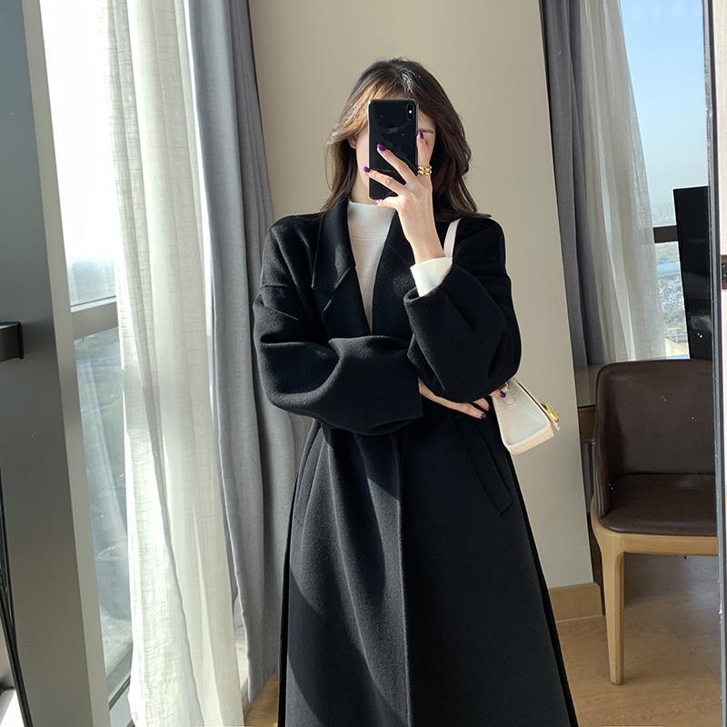 High-End Temperature Goddess Black Woolen Coat: Women's Mid-Length Elegant Style