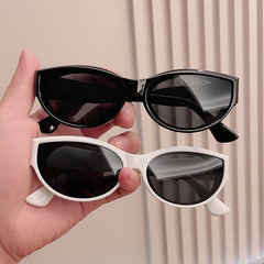 High-End Cat-Eye GM Sunglasses for Women - Vintage-Inspired Black Cycling & Outdoor Sunglasses, Trendy Small Frame.