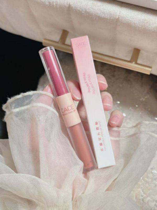 Cace Double headed lipstick