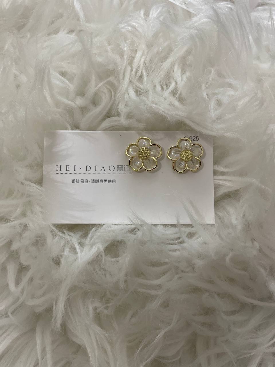 High end Ladies Earring