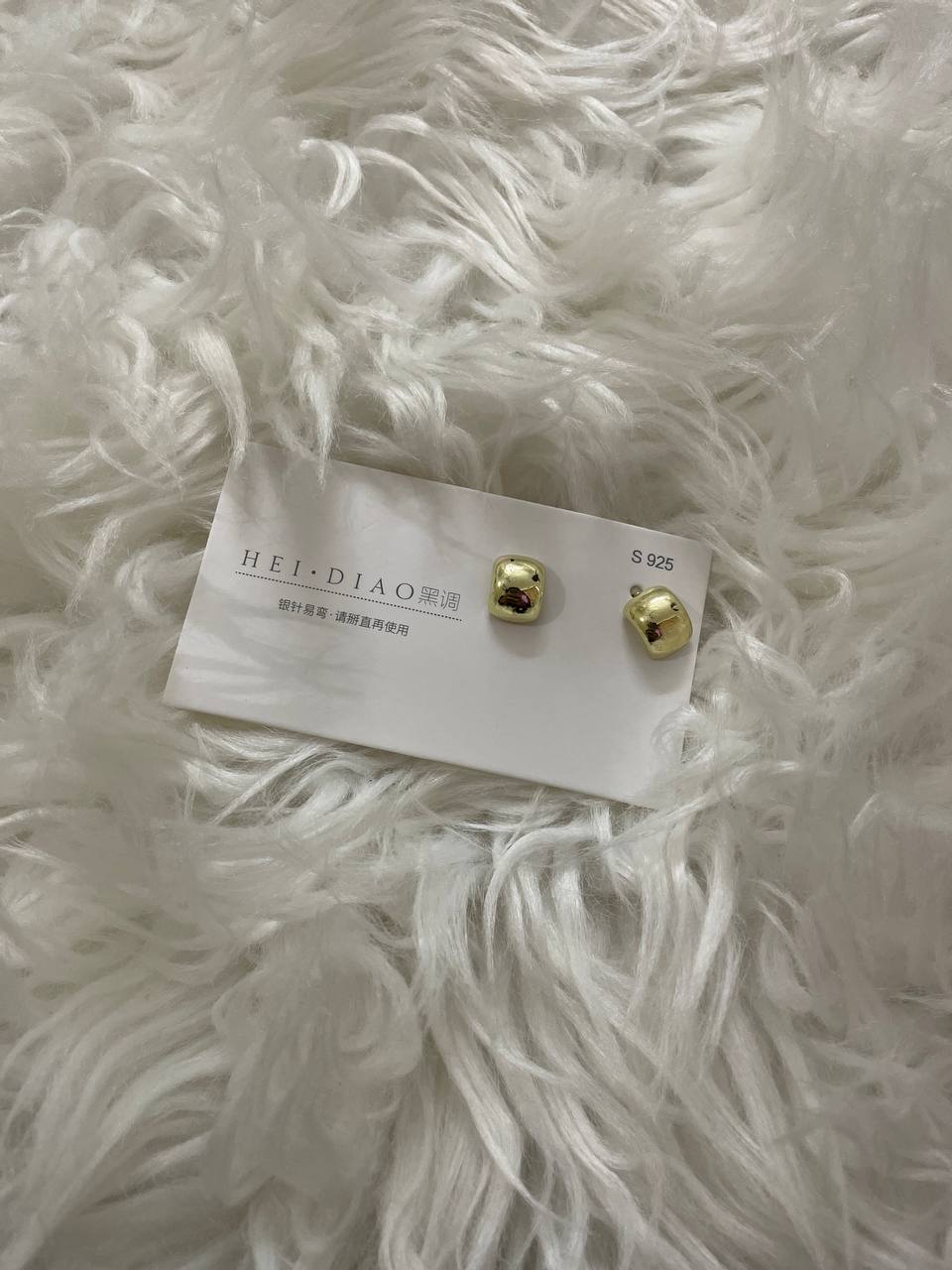 High end Ladies Earring