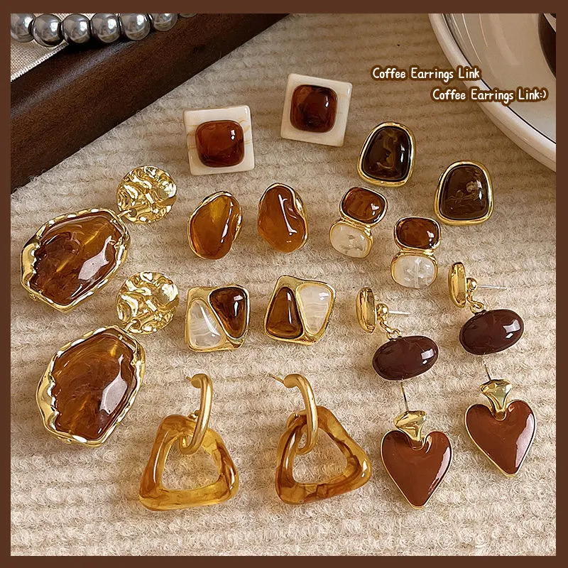 13353926835528138 High-end retro coffee-colored earrings celebrity hot style temperament earrings - Image 1