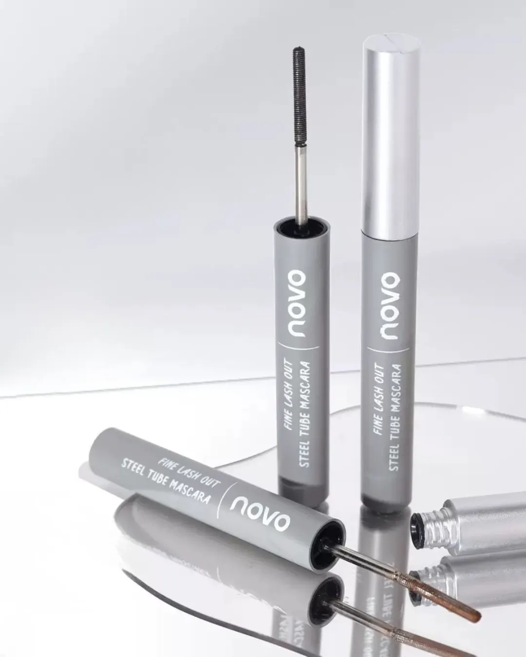 1_51989c07-eeb8-432f-88e1-99088d23c4f4 NOVO Waterproof Lengthening Curl Mascara - Image 1