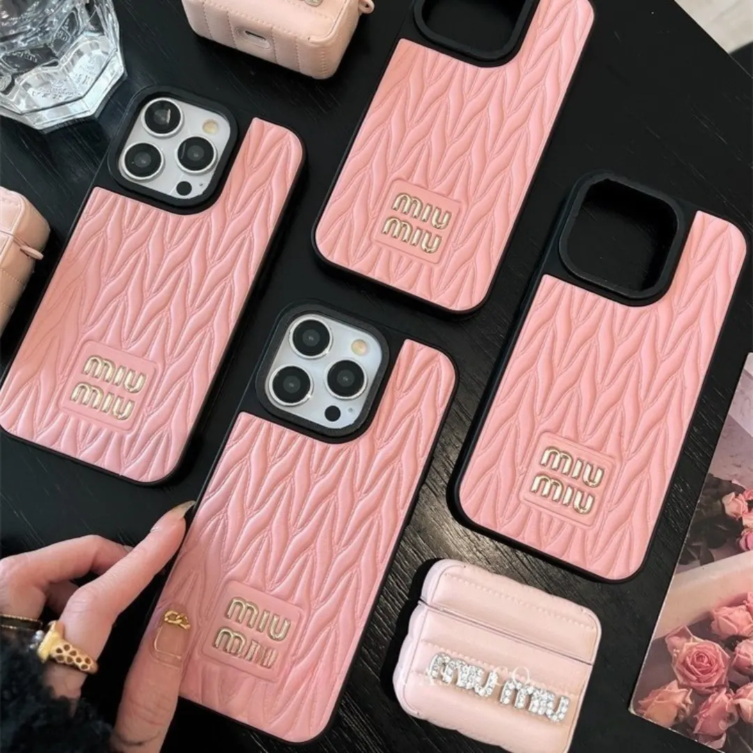 1_d8e3a1c3-cc24-40d0-9faf-709b3d314566 Niche Trend Leather Phone Case – Minimalist Full Protection Anti-Fall Cover for Women - Image 1