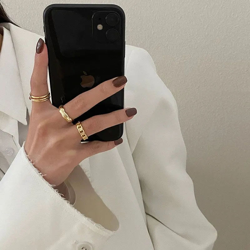 WhatsAppImage2025-04-29at6.33.19PM_1 Vintage Minimalist Bestie Ring – INS Trendy Style - Image 1