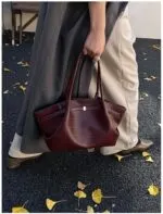 Elegant Fashion Tote Bag - Image 7