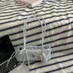 Korean Style Large Tote Shoulder Bag - Image 10