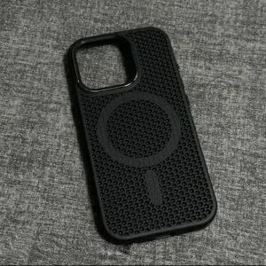 Philips Honeycomb Magnetic Cooling Phone Case for iPhone – Breathable Heat Dissipation Cover
