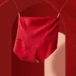 Red Strapless Lingerie Set for Women - Image 7