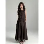 Top & Midi Skirt Co-Ord - Image 11