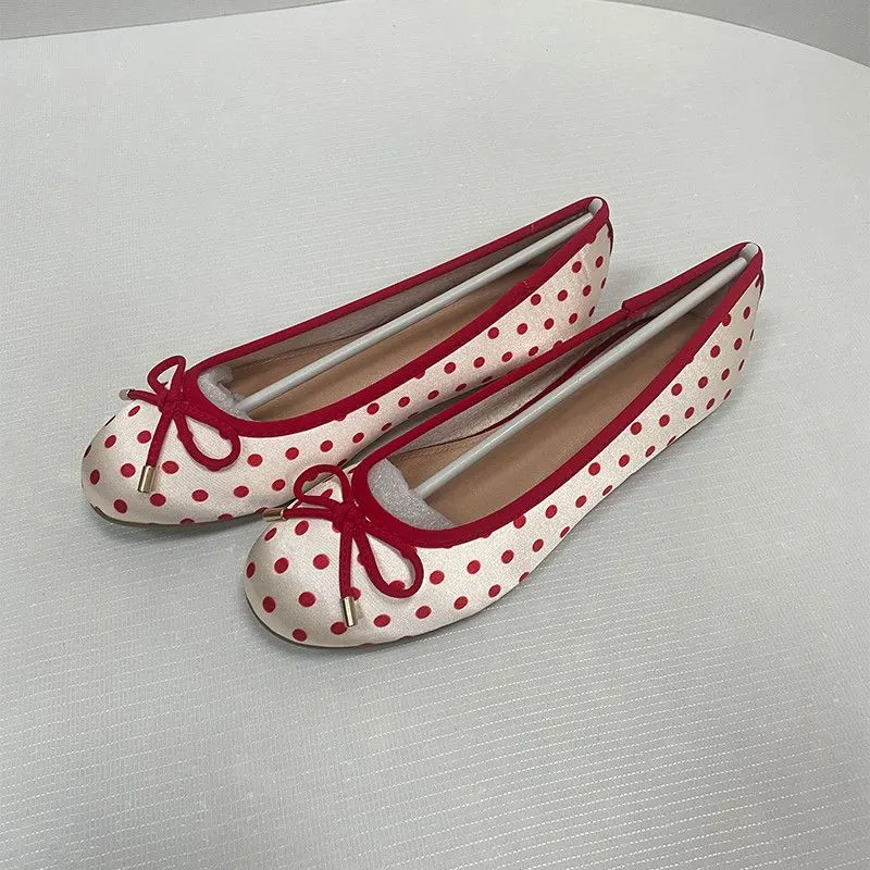 Main Images4 Red Polka Dot Bow Ballet Flats - Image 1