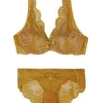 Lace Deep V Underwire Lift Bra & Panty Set - Image 9