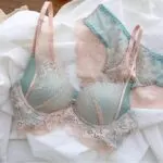 Lace Wireless Push-Up Bra Set - Image 9