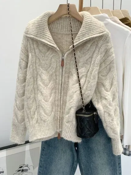 Collared Chunky Knit Zip-Up Cardigan