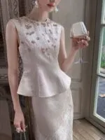 Elegant Slim-Fit Two-Piece Set - Image 5