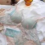 Lace Wireless Push-Up Bra Set - Image 5