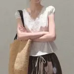 Lace V-Neck Slim Fit Waist Shirt - Image 7