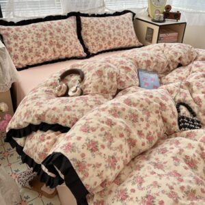 Floral Washed 4-Piece Princess Bedding Set with Lace Trim