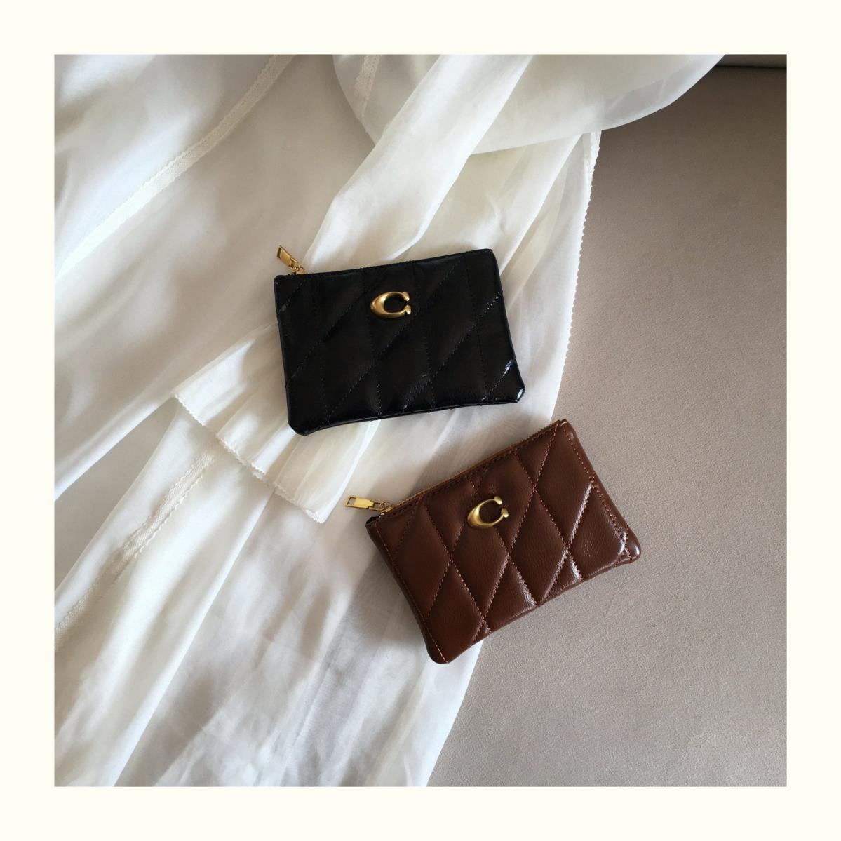 Detail Images1 Vintage Short Zipper Wallet - Image 1