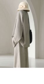 Plus Size Striped Blazer & Wide-Leg Pants Set - Image 5