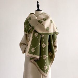 YILIAN Elegant Daisy Double-Sided Cashmere-Feel Scarf