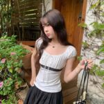 Sweet Bow Detail Square Neck Lace Puff Sleeve Top - Image 3