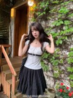 Sweet Bow Detail Square Neck Lace Puff Sleeve Top - Image 8