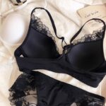 Front Closure Seamless Push-Up Bra - Image 5