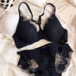 Front Closure Seamless Push-Up Bra - Image 12
