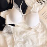 Front Closure Seamless Push-Up Bra - Image 6